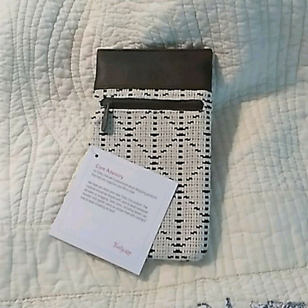 Thirty one eyeglass case soft